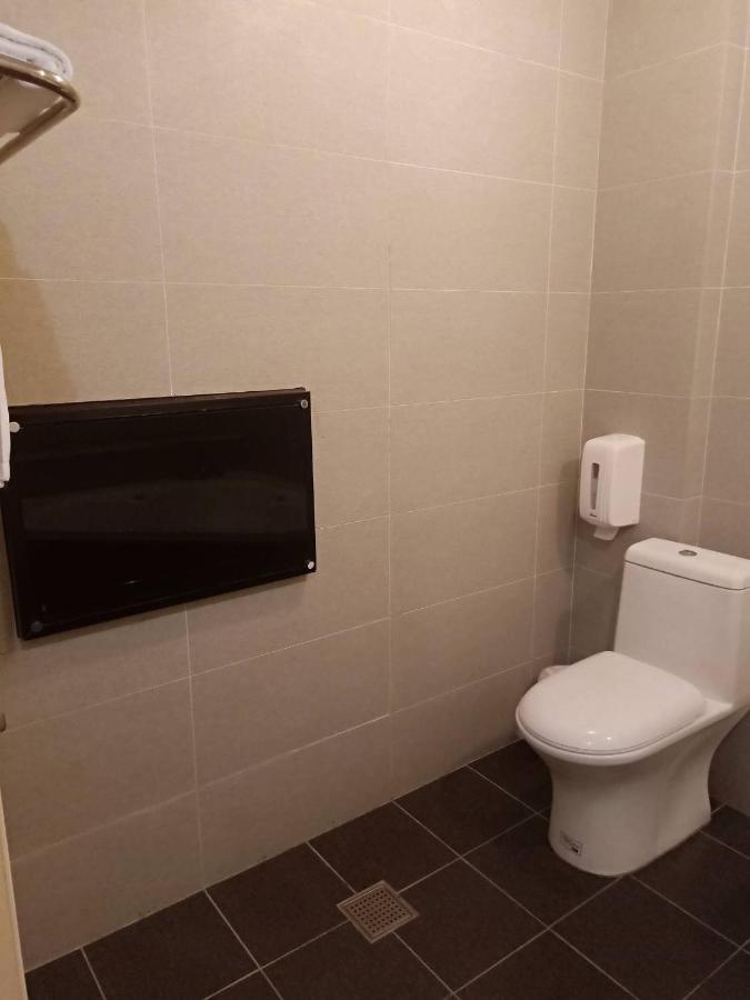 Xin Yuan Motel Đài Trung Ngoại thất bức ảnh
